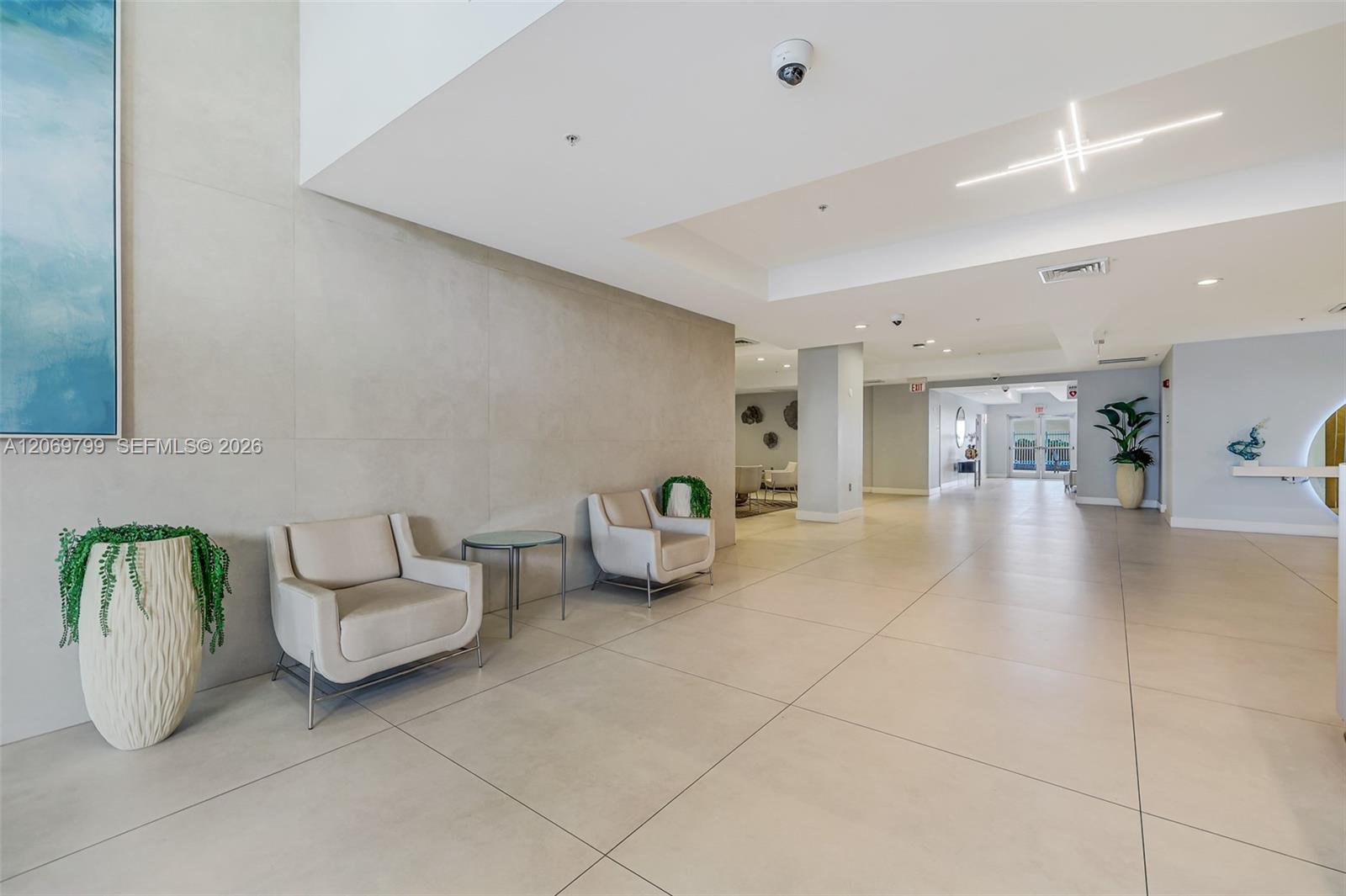 704 N Ocean Blvd # 1001