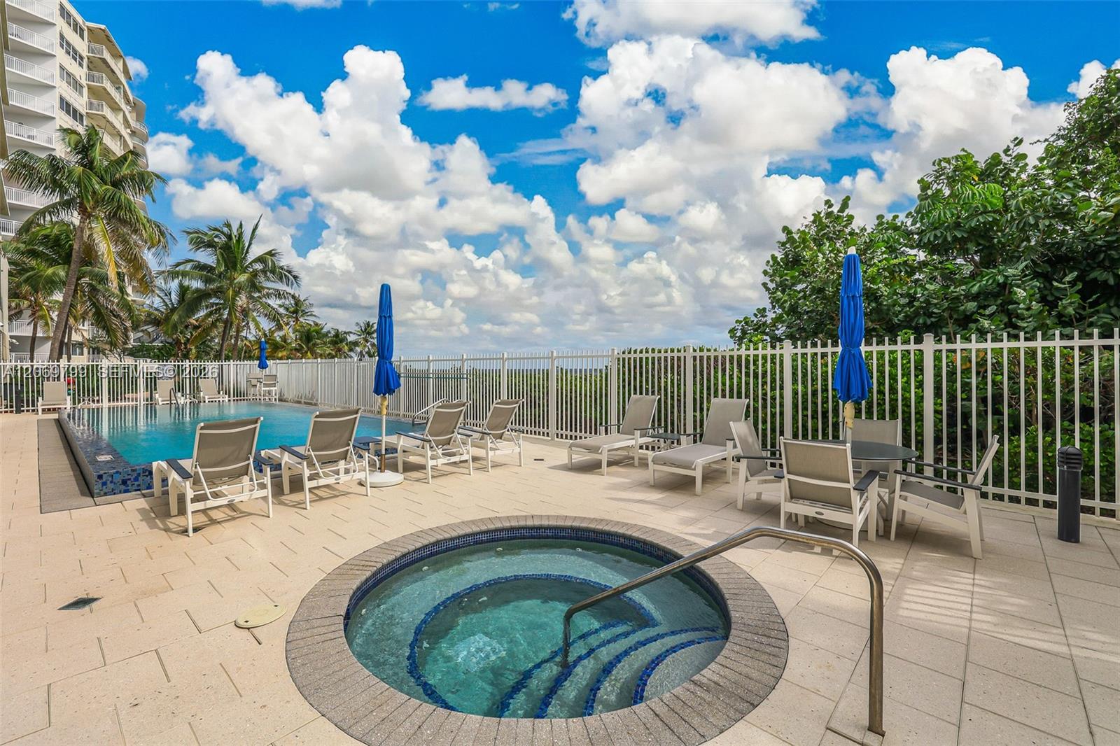 704 N Ocean Blvd # 1001