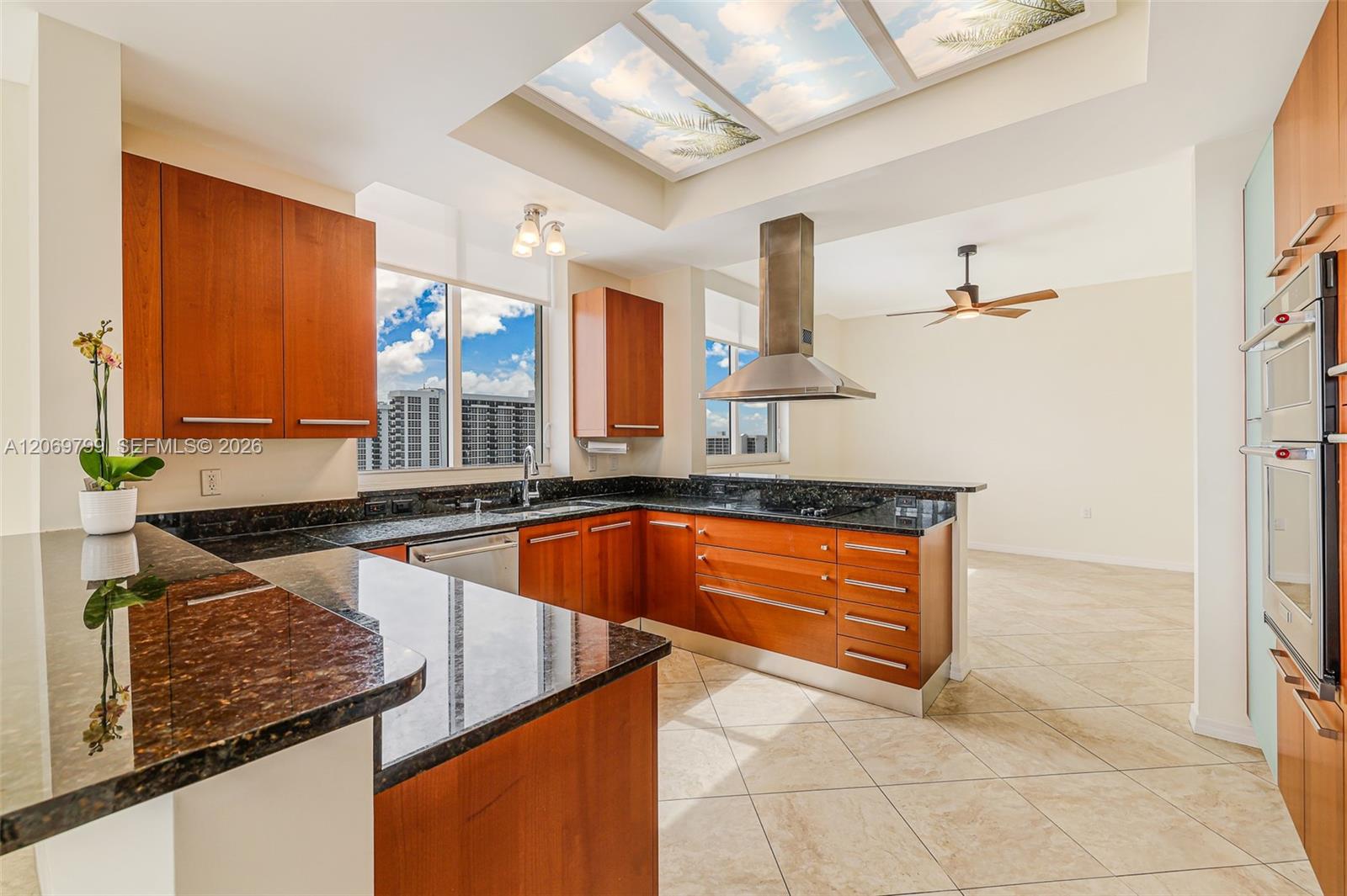 704 N Ocean Blvd # 1001