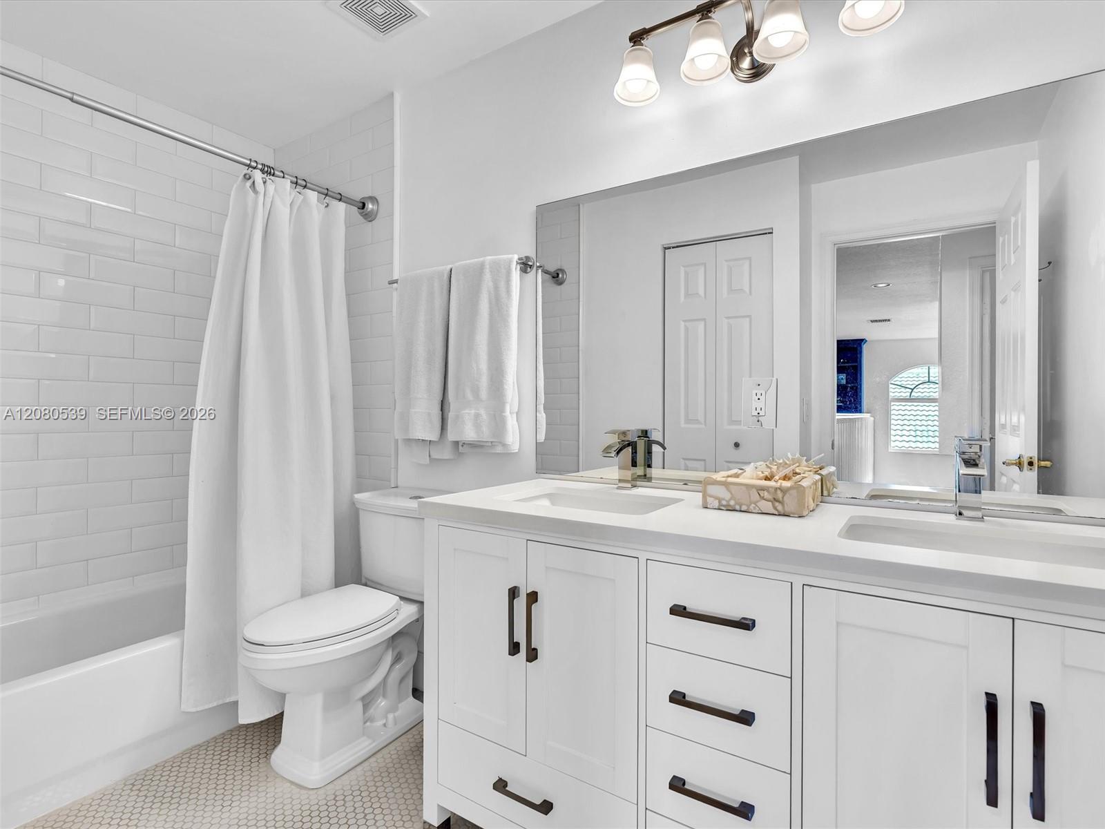5133 Heron Pl