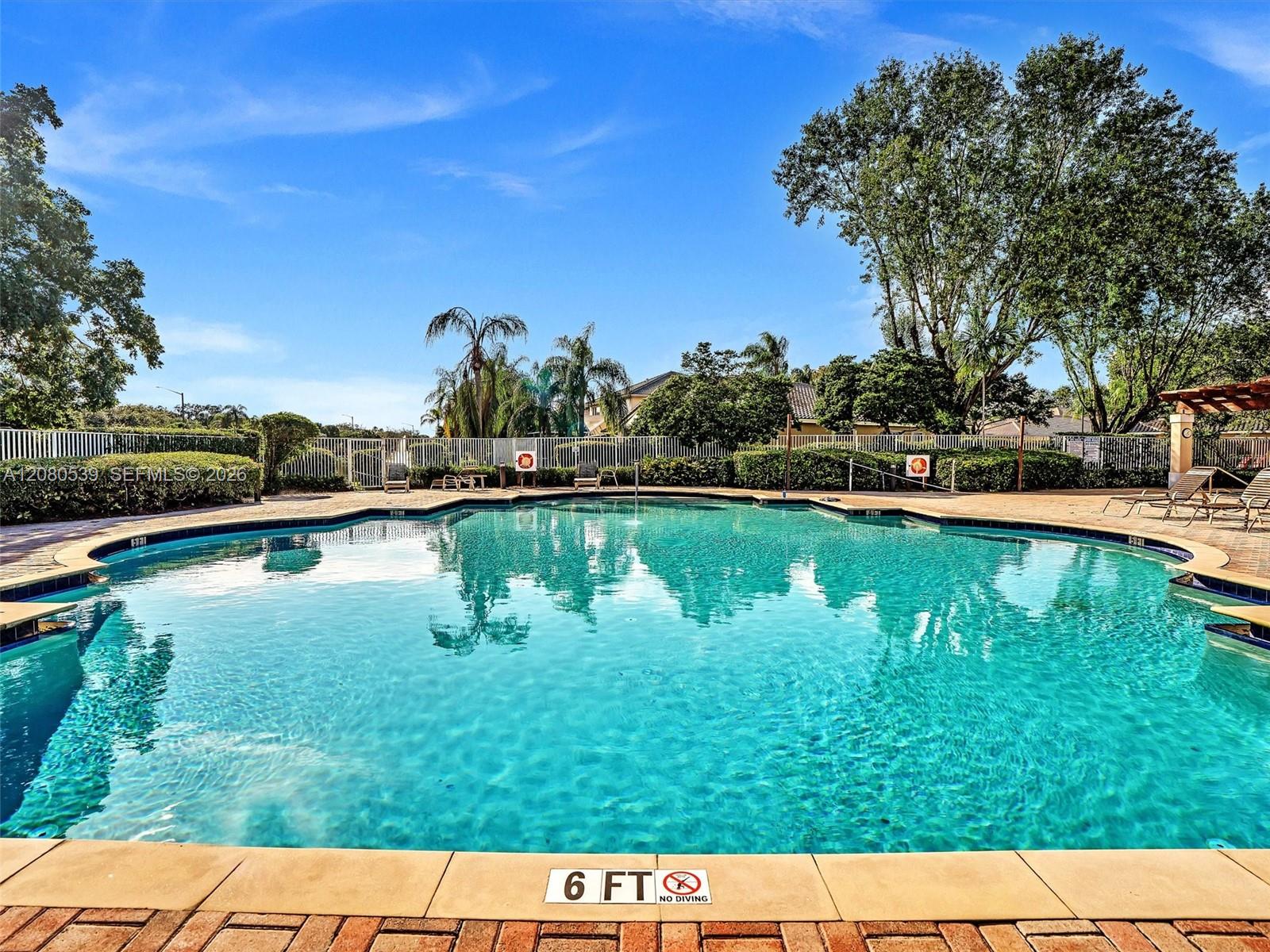 5133 Heron Pl