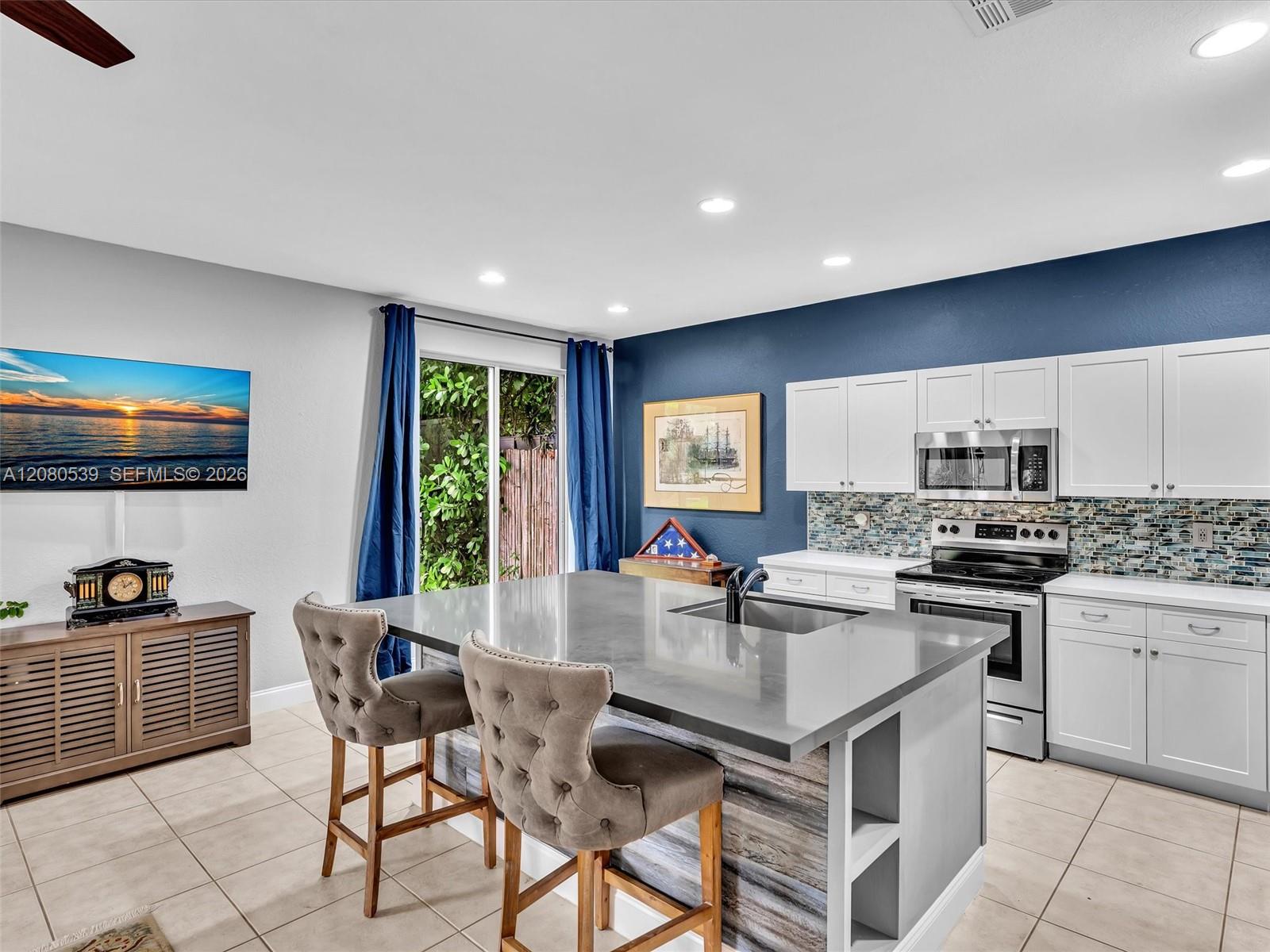5133 Heron Pl