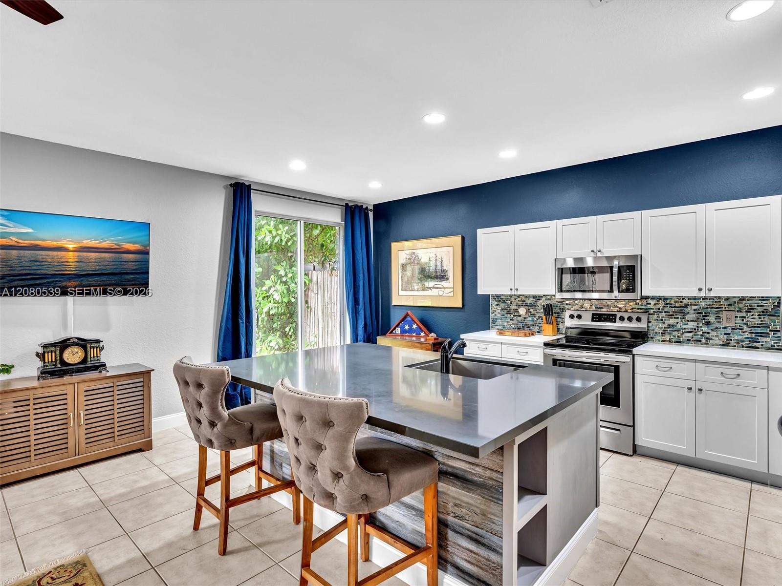 5133 Heron Pl