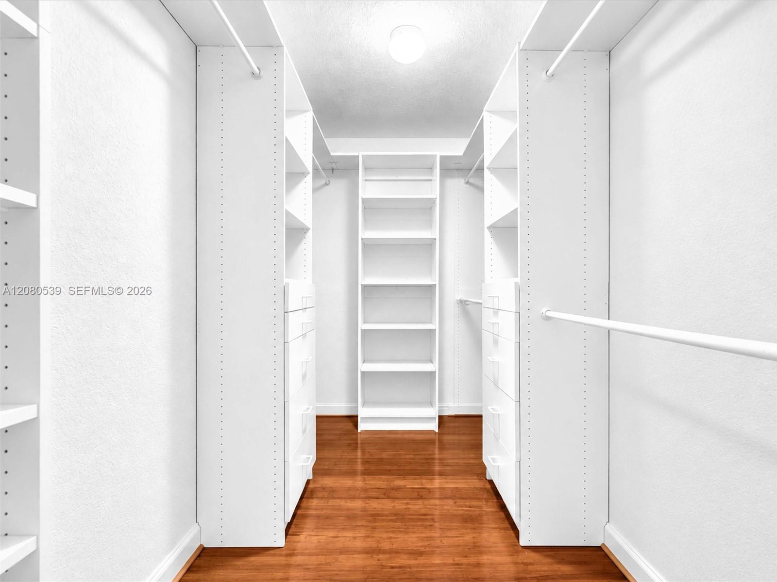 5133 Heron Pl