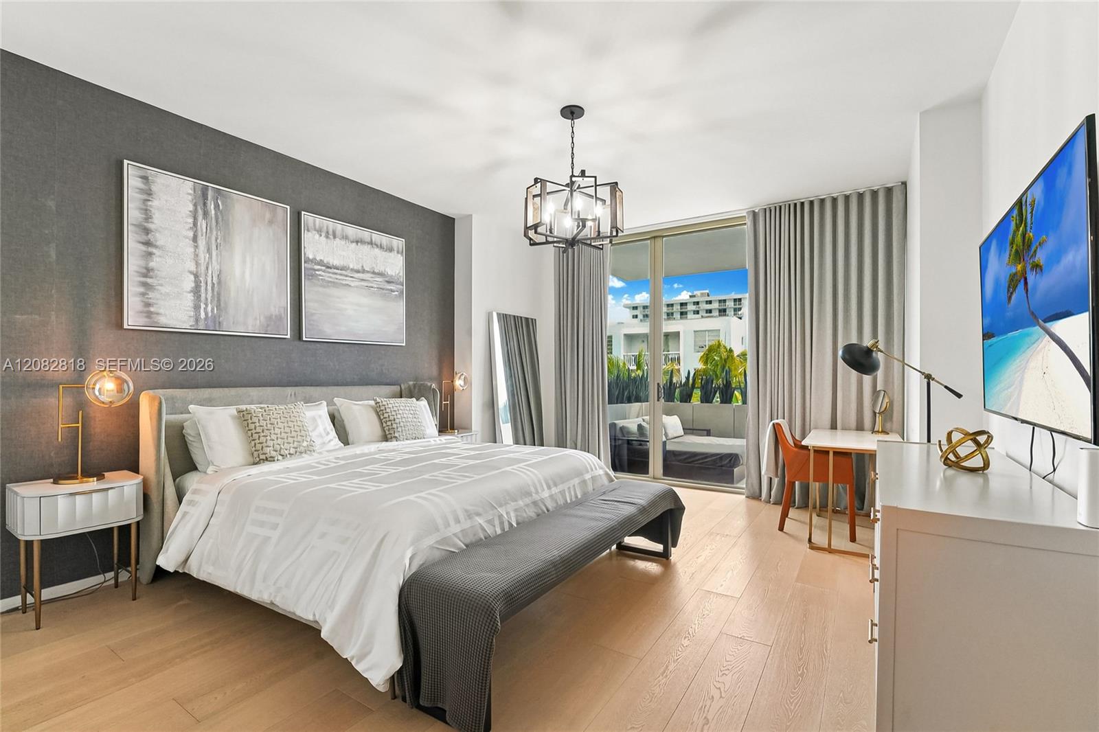 300 Collins Ave # 3A