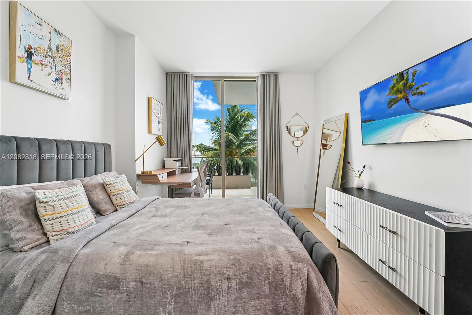 300 Collins Ave # 3A