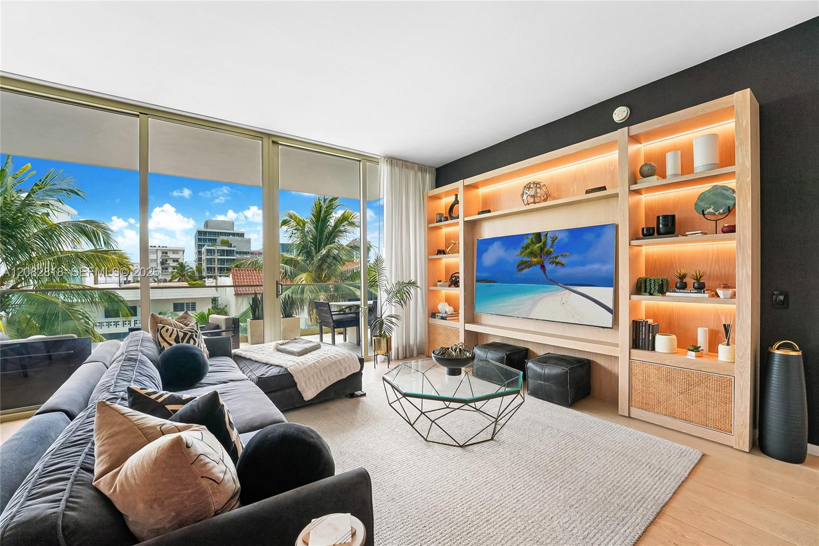 300 Collins Ave # 3A