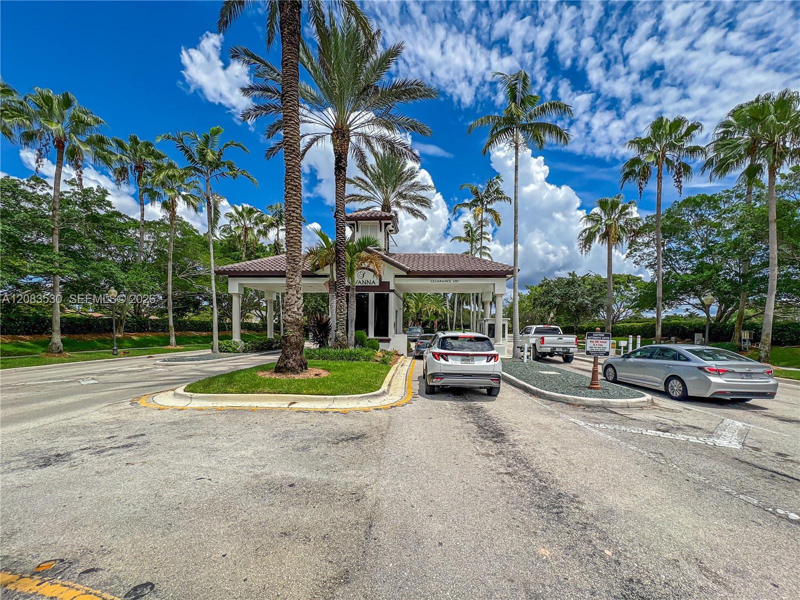 1509 Canary Island Dr