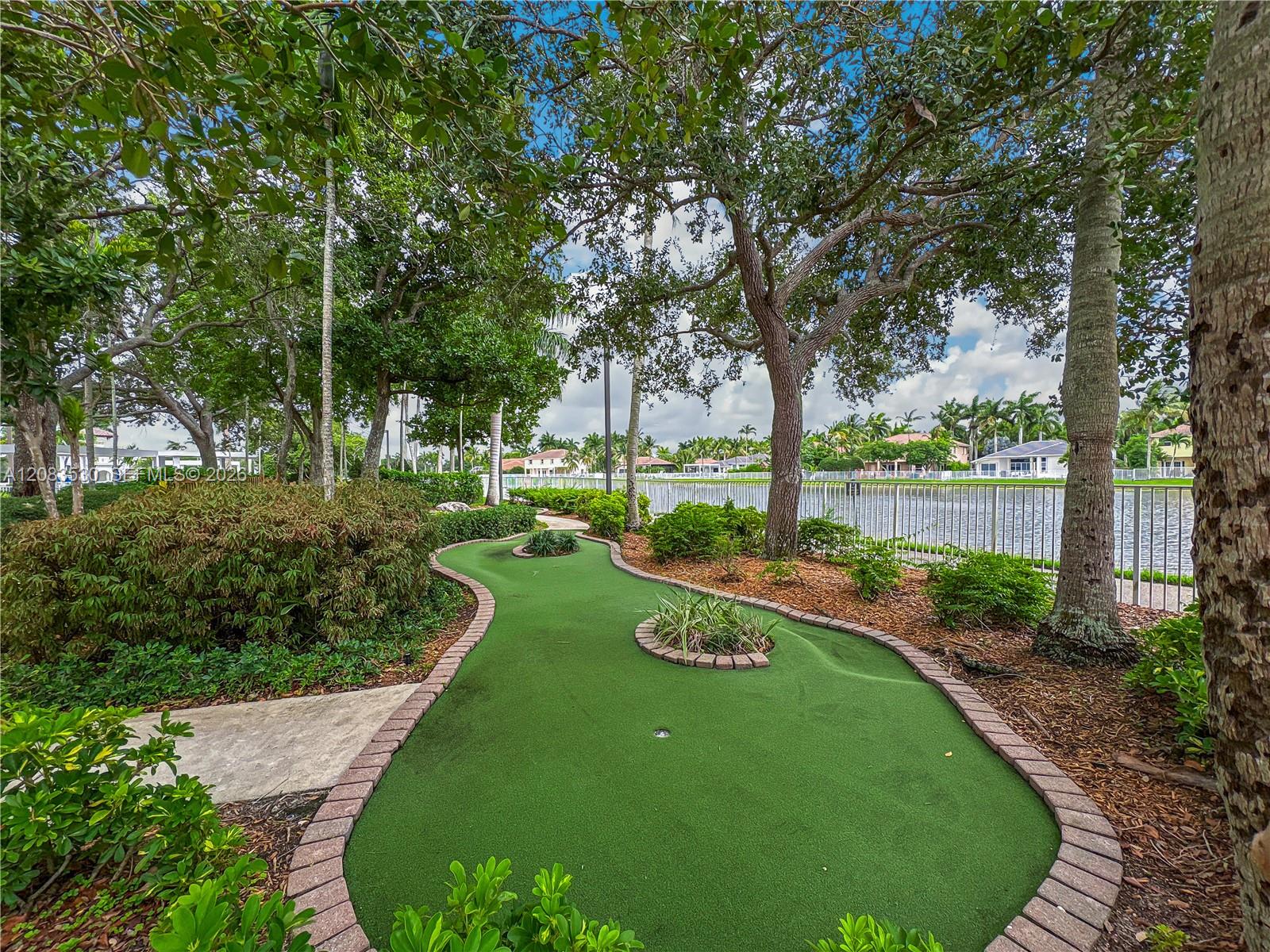 1509 Canary Island Dr