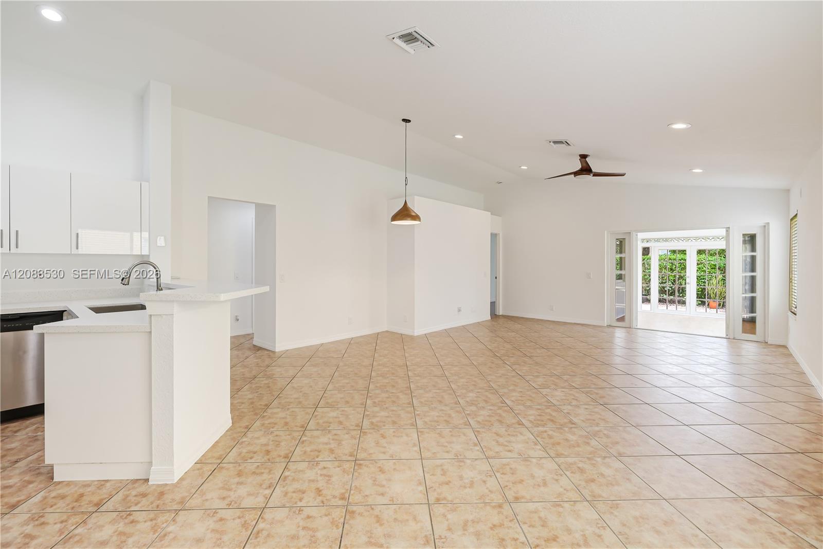 1509 Canary Island Dr