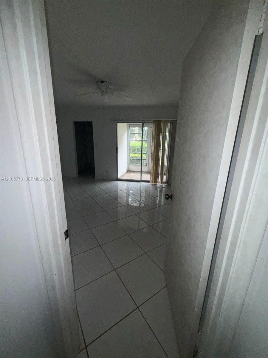 2305 Lucaya Ln # G1