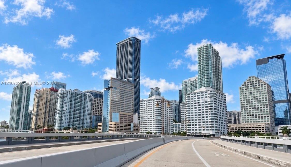 520 Brickell Key Dr # A2012