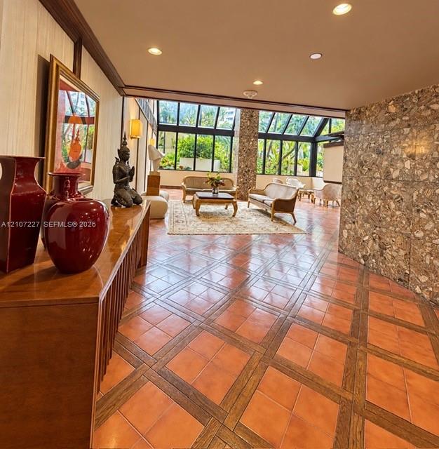 520 Brickell Key Dr # A2012