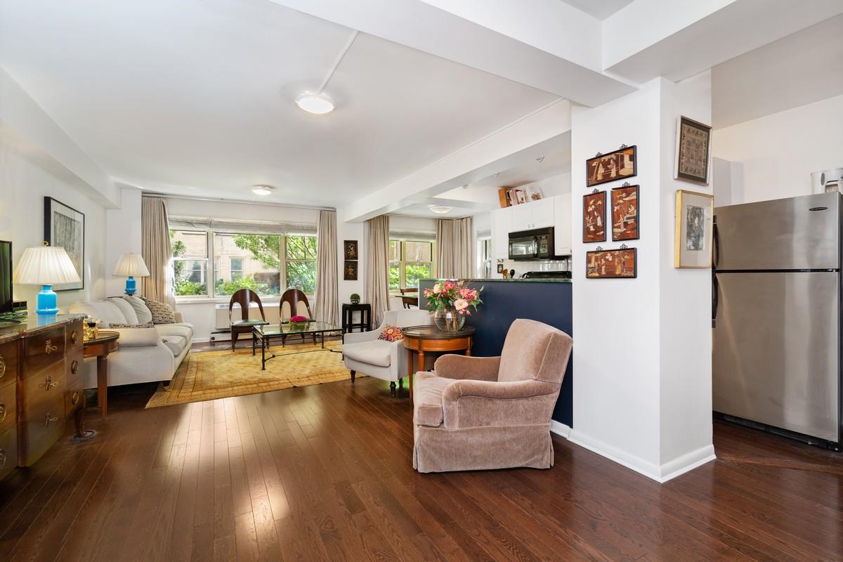 415 E 52nd Street 1-KC