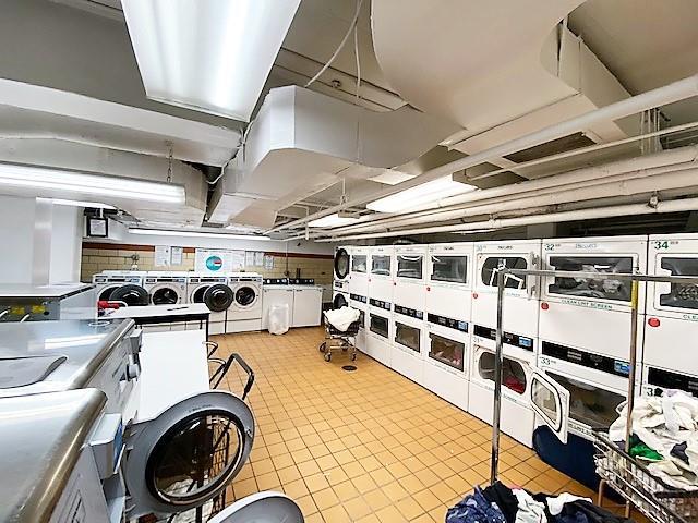 415 E 52nd Street 1-CB