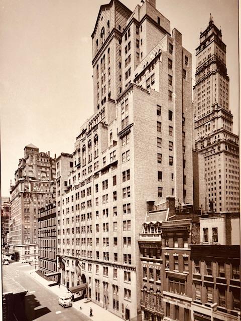 111 E 56th Street 712