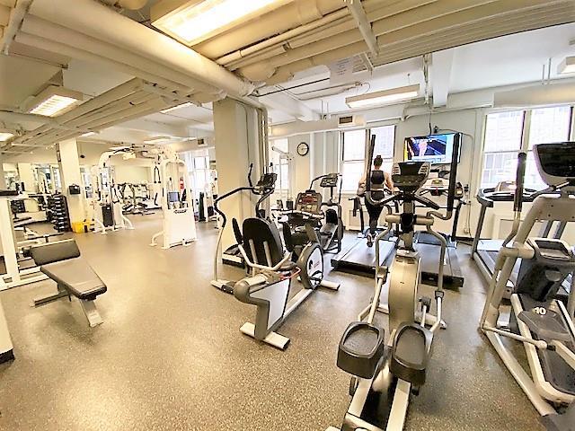 415 E 52nd Street 1-CB