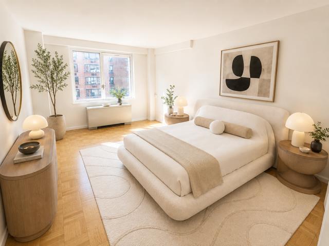 201 E 25th Street 14-G