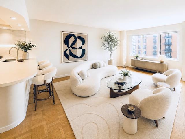 201 E 25th Street 14-G
