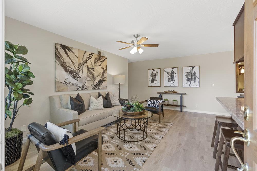 129 E Latimer AVE 4