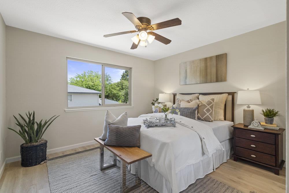 129 E Latimer AVE 4