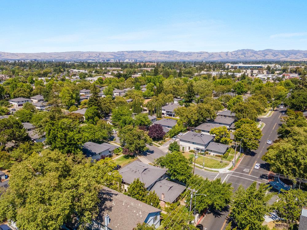 129 E Latimer AVE 4