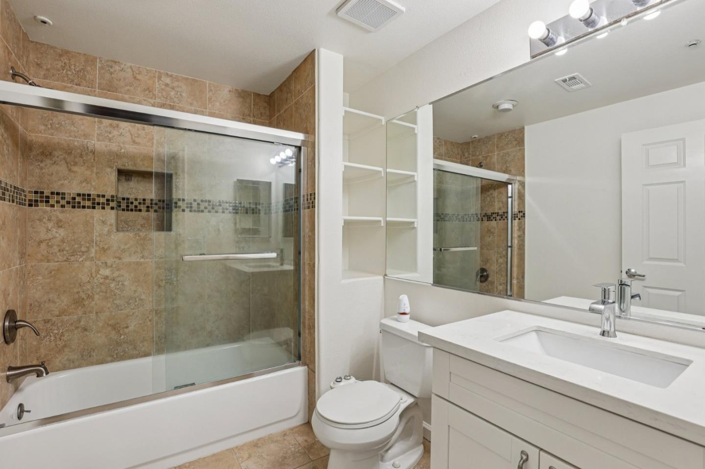 1310 Saddle Rack Street 234