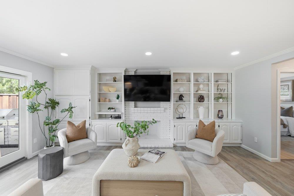 2008 Hill Meadow PL