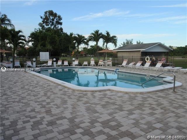 9061 Sunrise Lakes Blvd Unit: 210