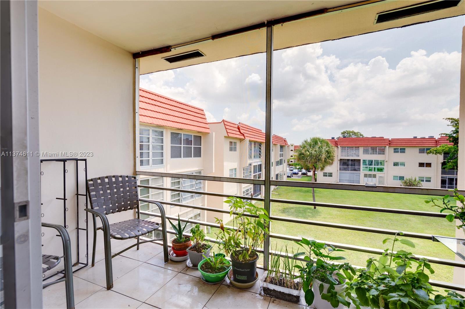 8060 N Sunrise Lakes Dr Unit: 308