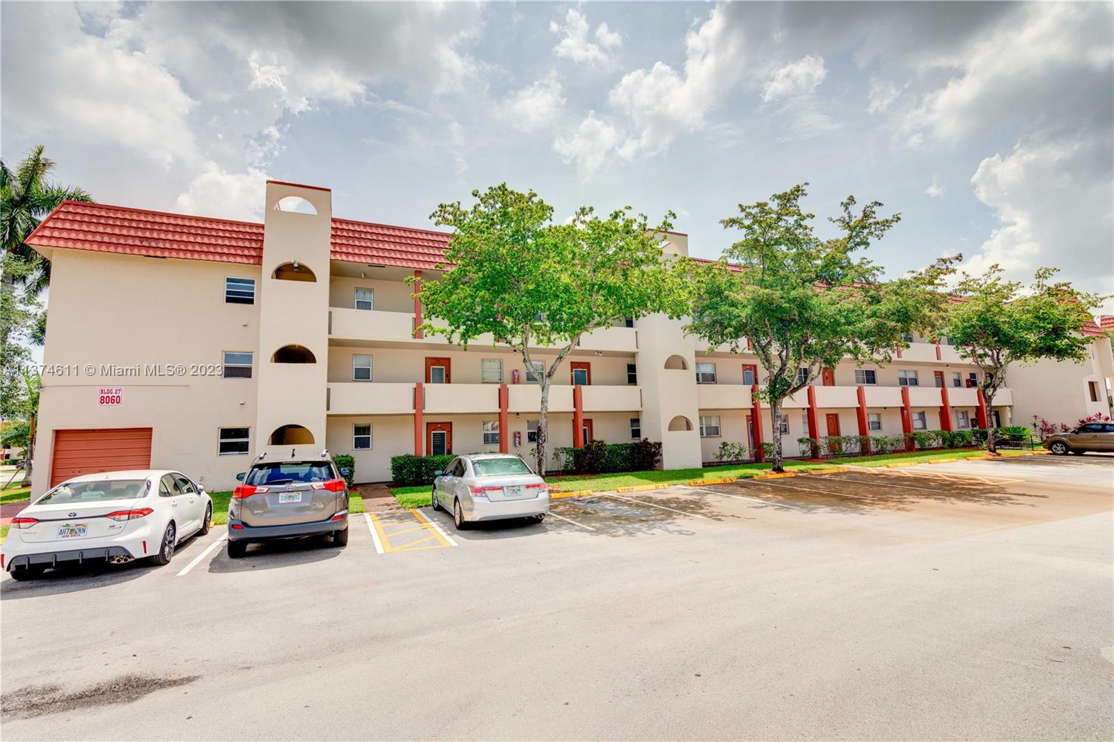 8060 N Sunrise Lakes Dr Unit: 308