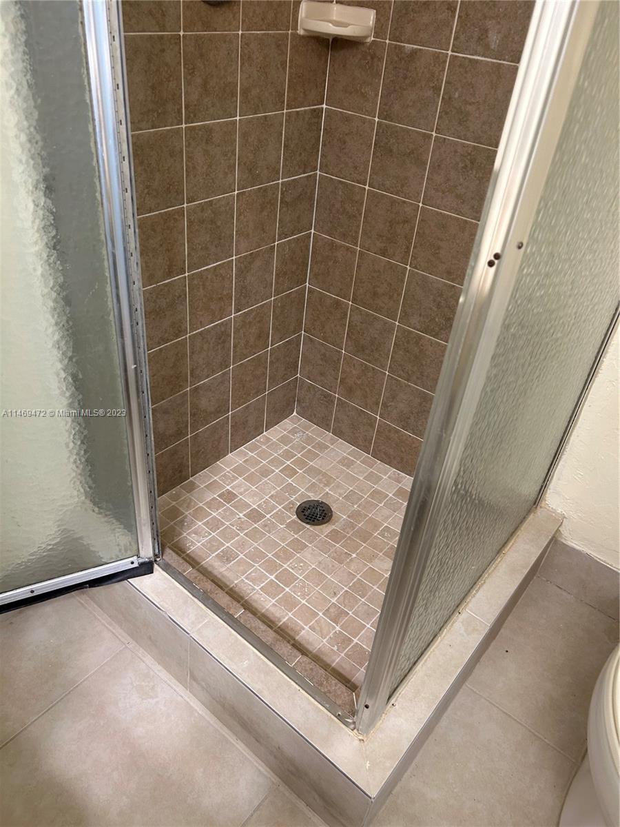 4990 E Sabal Palm Blvd # 305