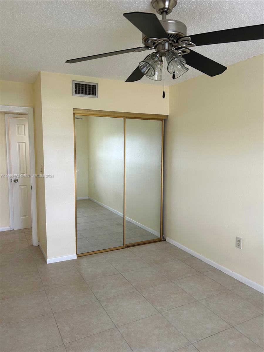 4990 E Sabal Palm Blvd # 305