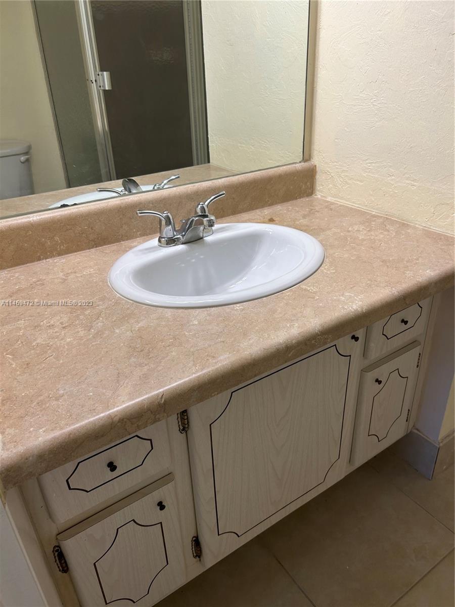 4990 E Sabal Palm Blvd # 305