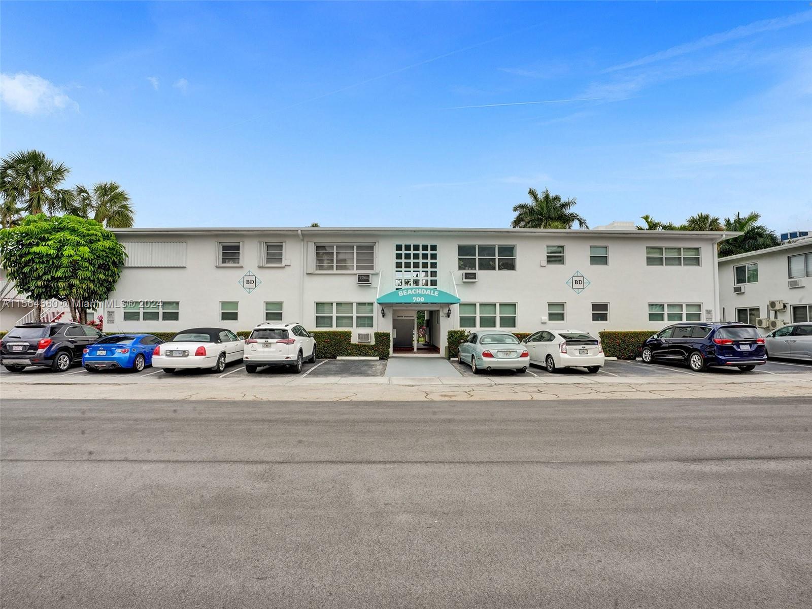 700 Antioch Ave # 10