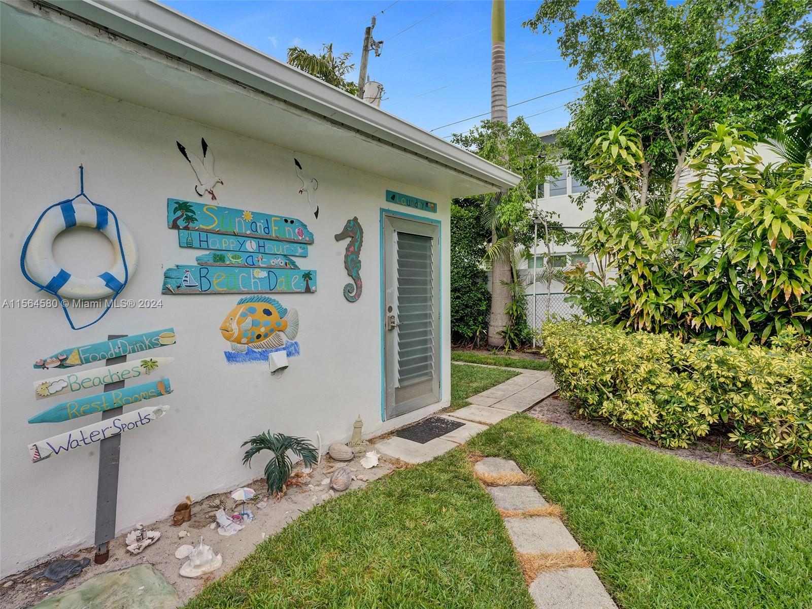 700 Antioch Ave # 10