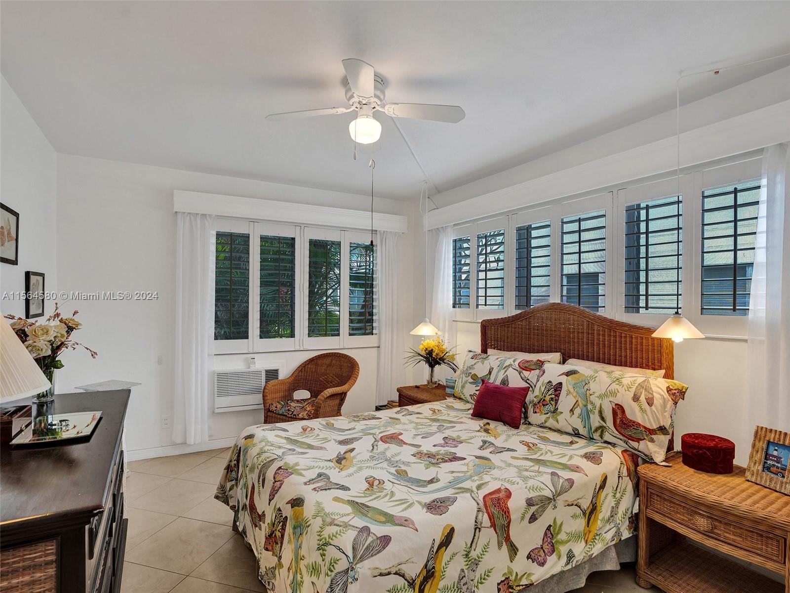 700 Antioch Ave # 10
