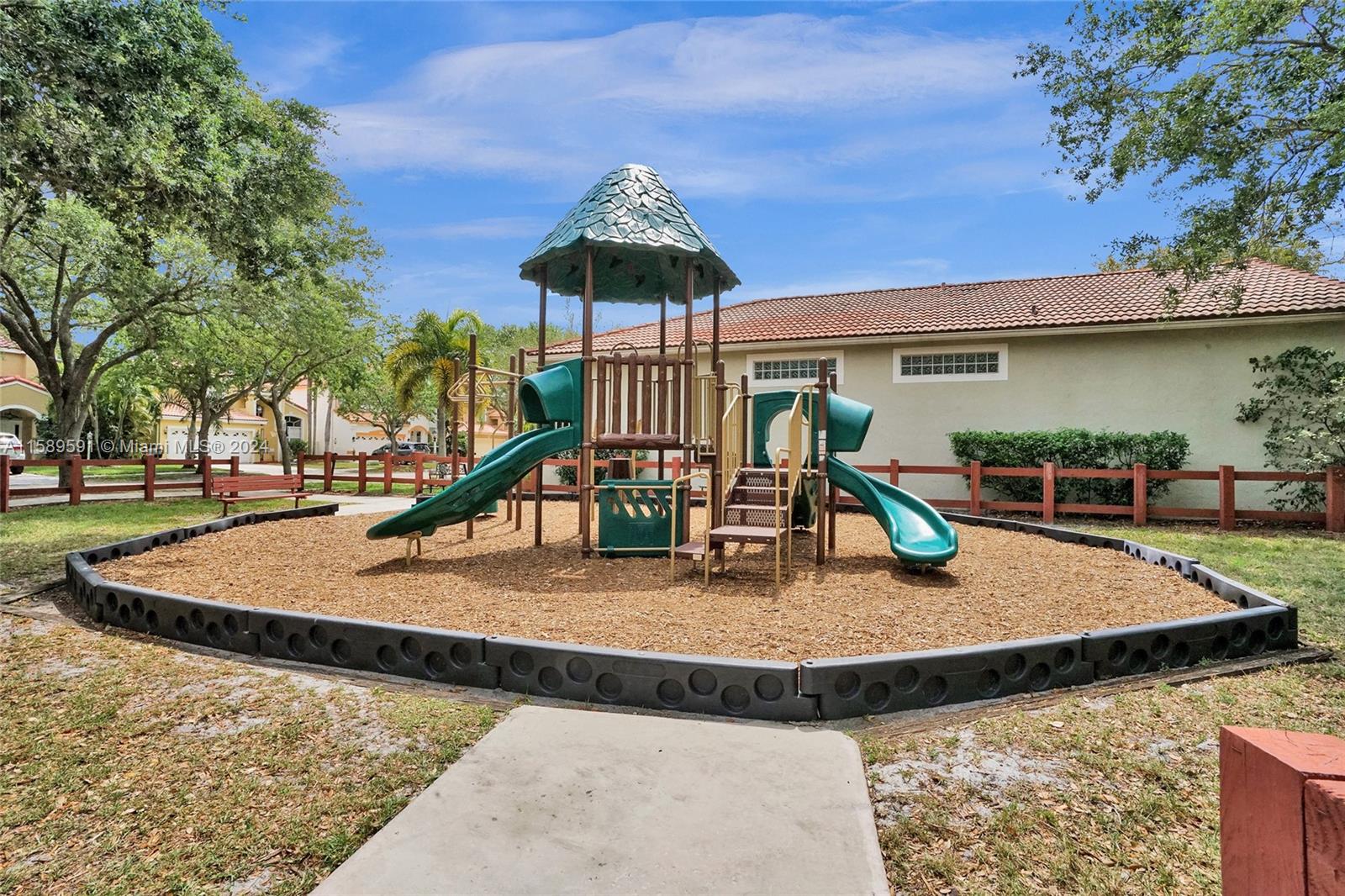 11070 Springfield Pl