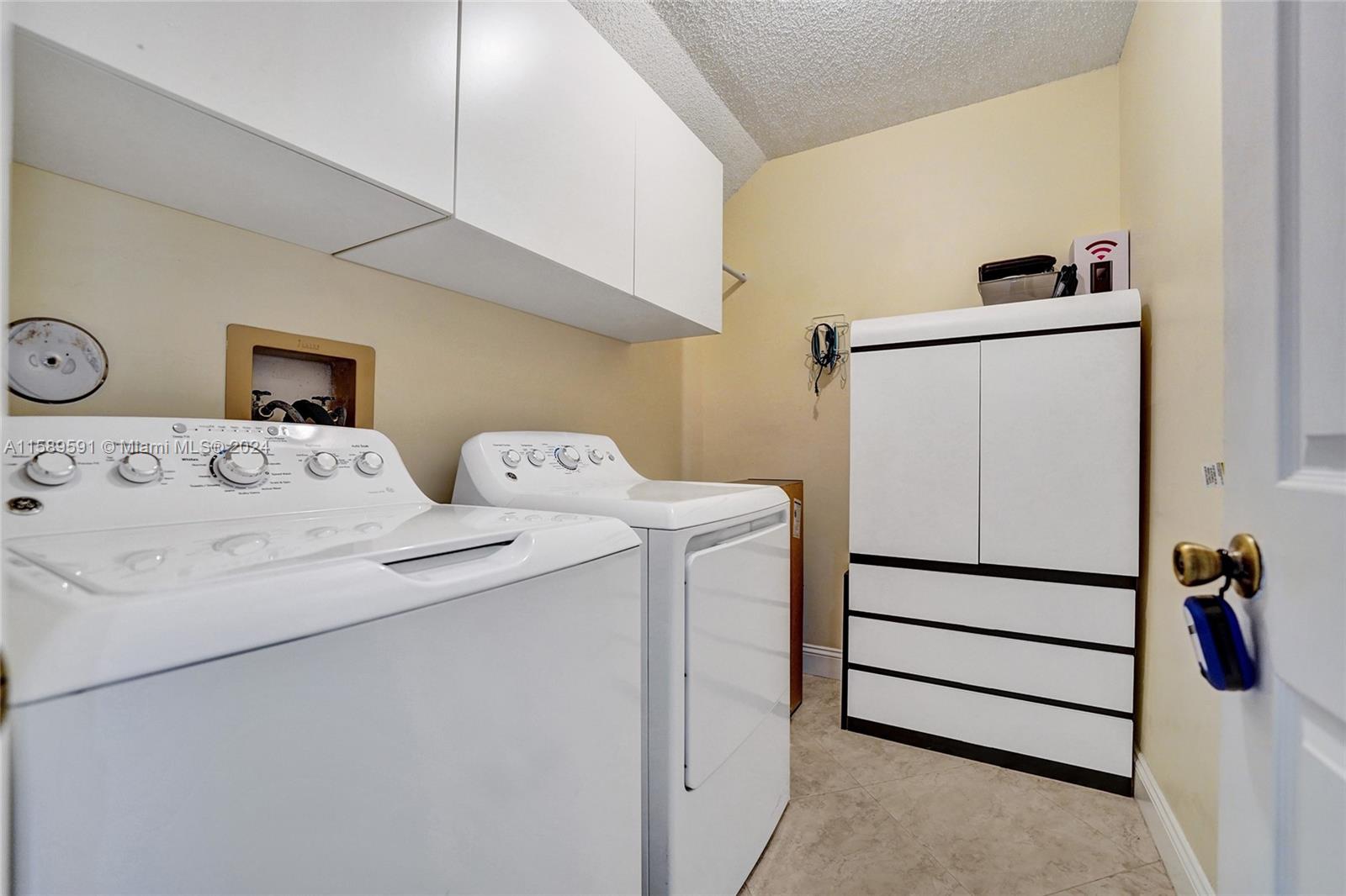 11070 Springfield Pl
