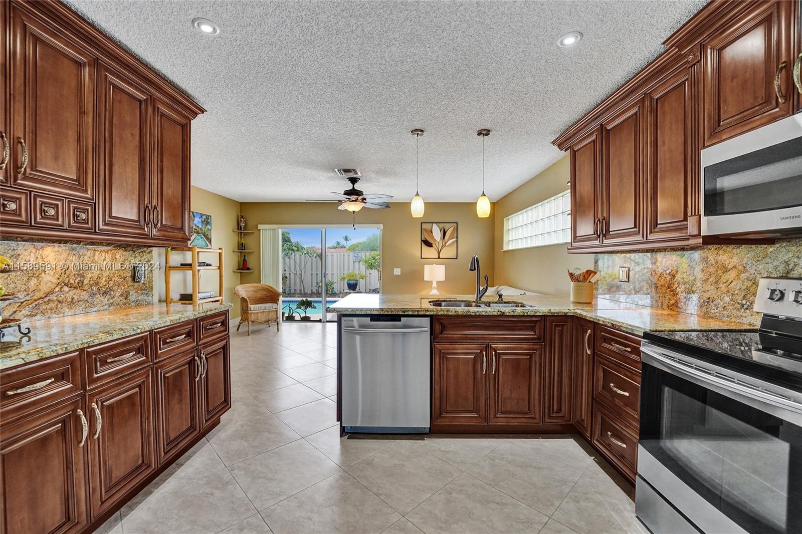 11070 Springfield Pl