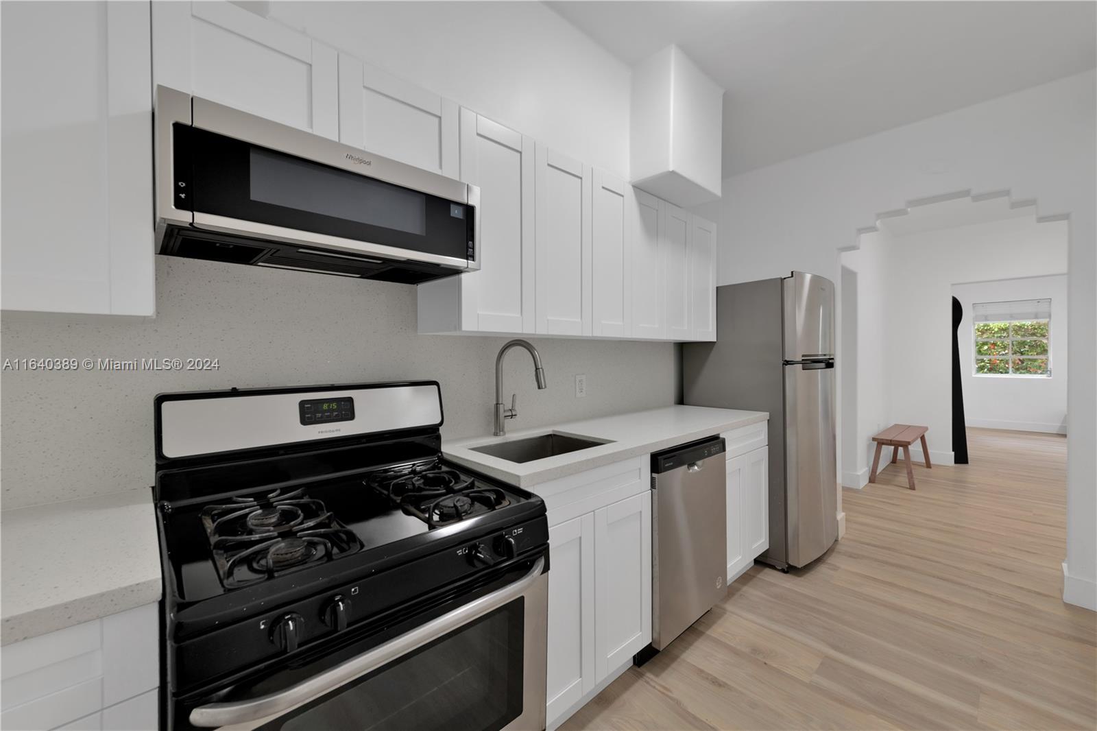 1225 Euclid Ave # 1
