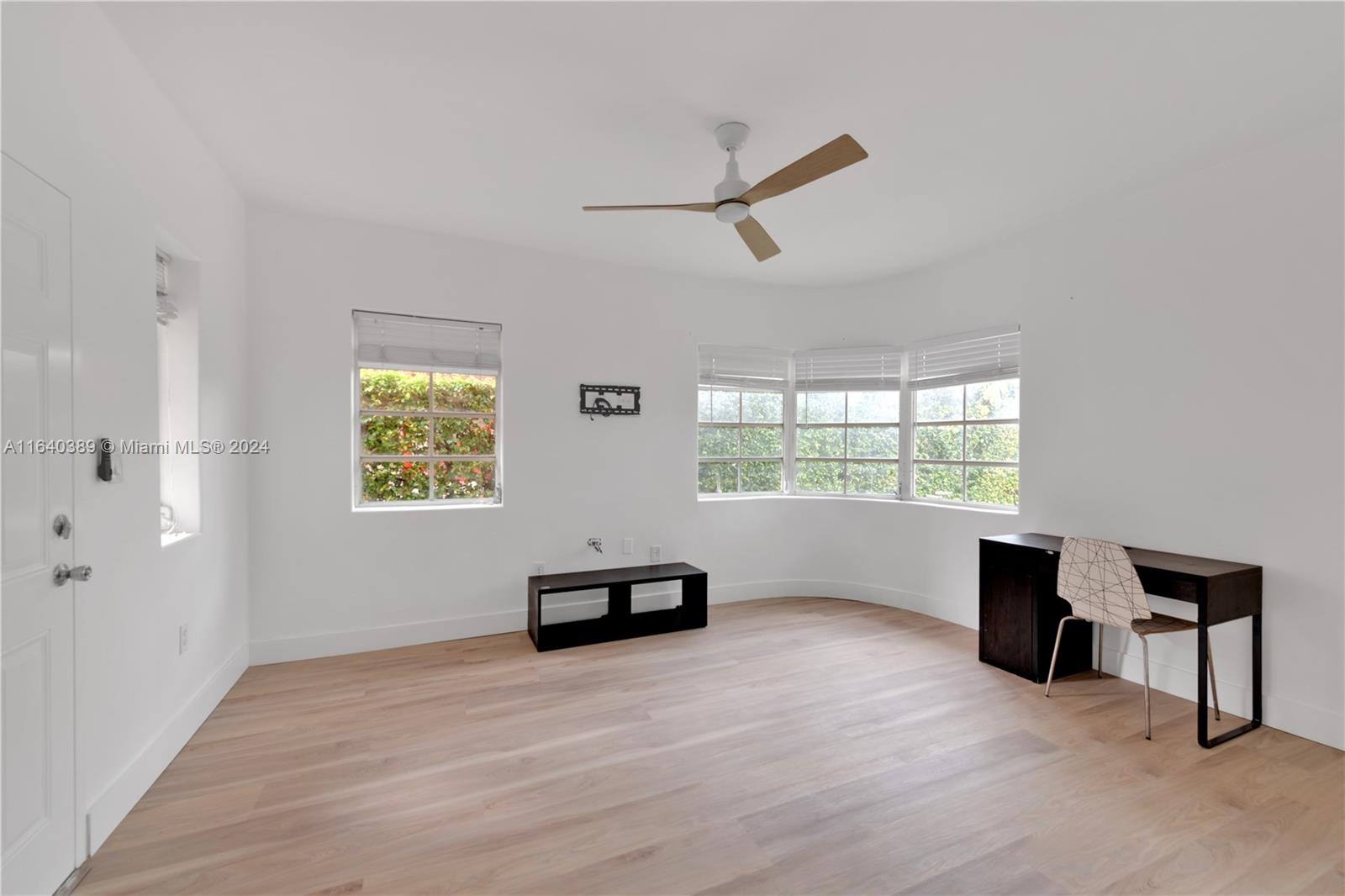 1225 Euclid Ave # 1
