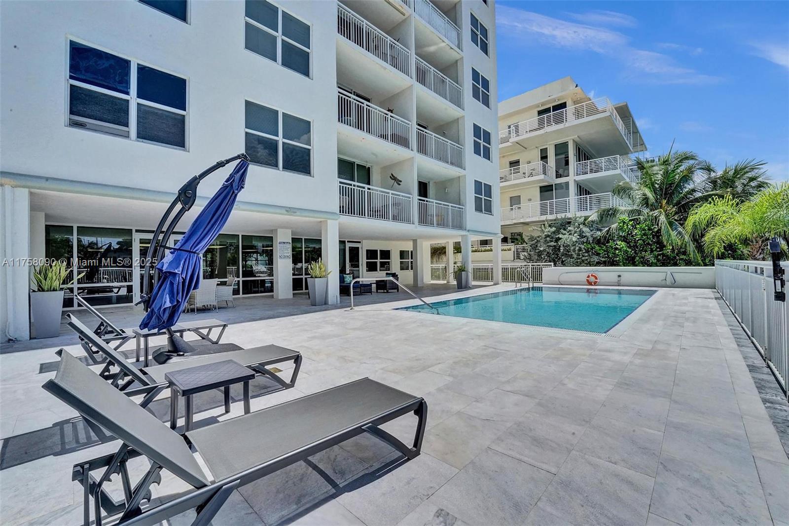155 Isle Of Venice Dr # 502
