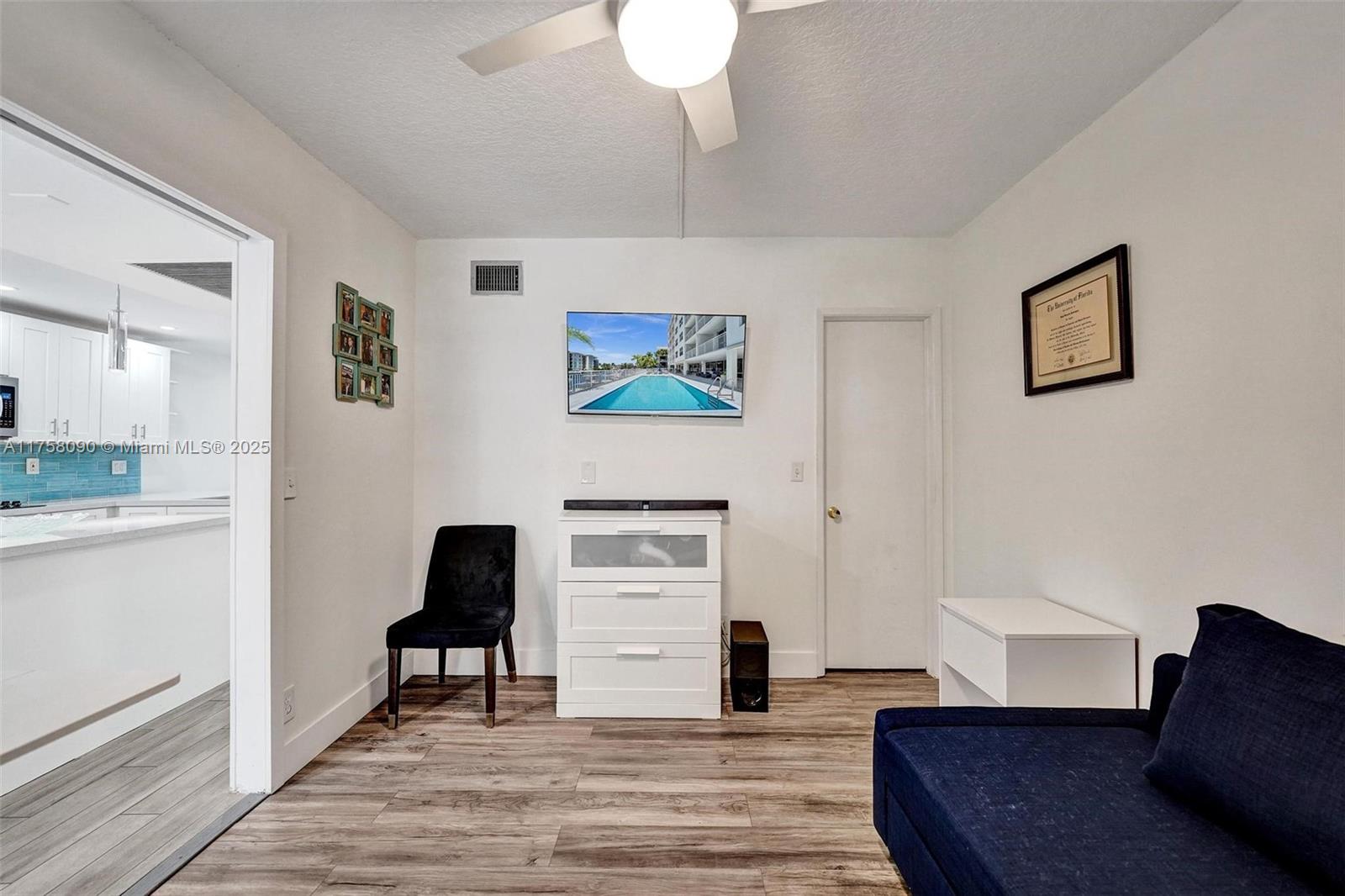 155 Isle Of Venice Dr # 502