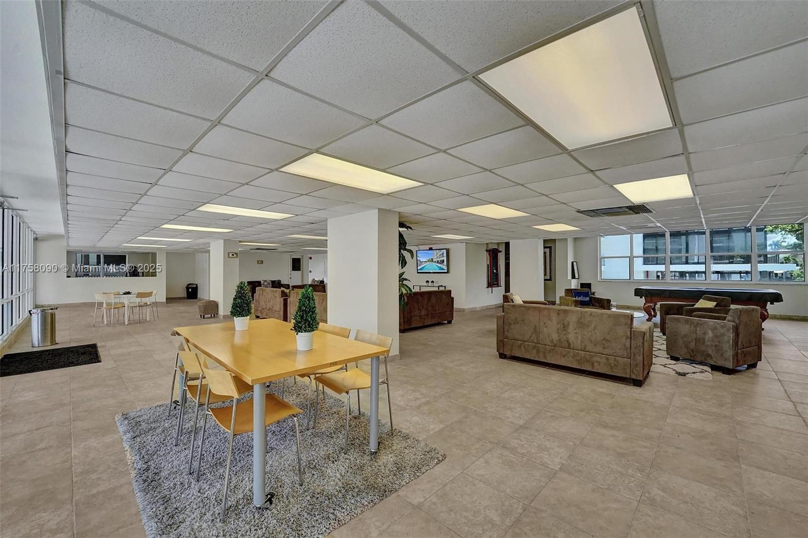 155 Isle Of Venice Dr # 502