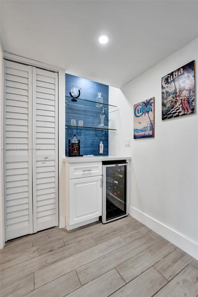 155 Isle Of Venice Dr # 502