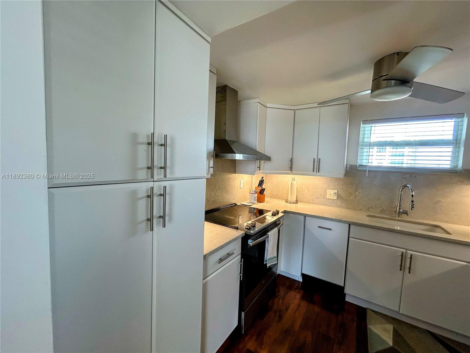 2840 N Ocean Blvd # 1008