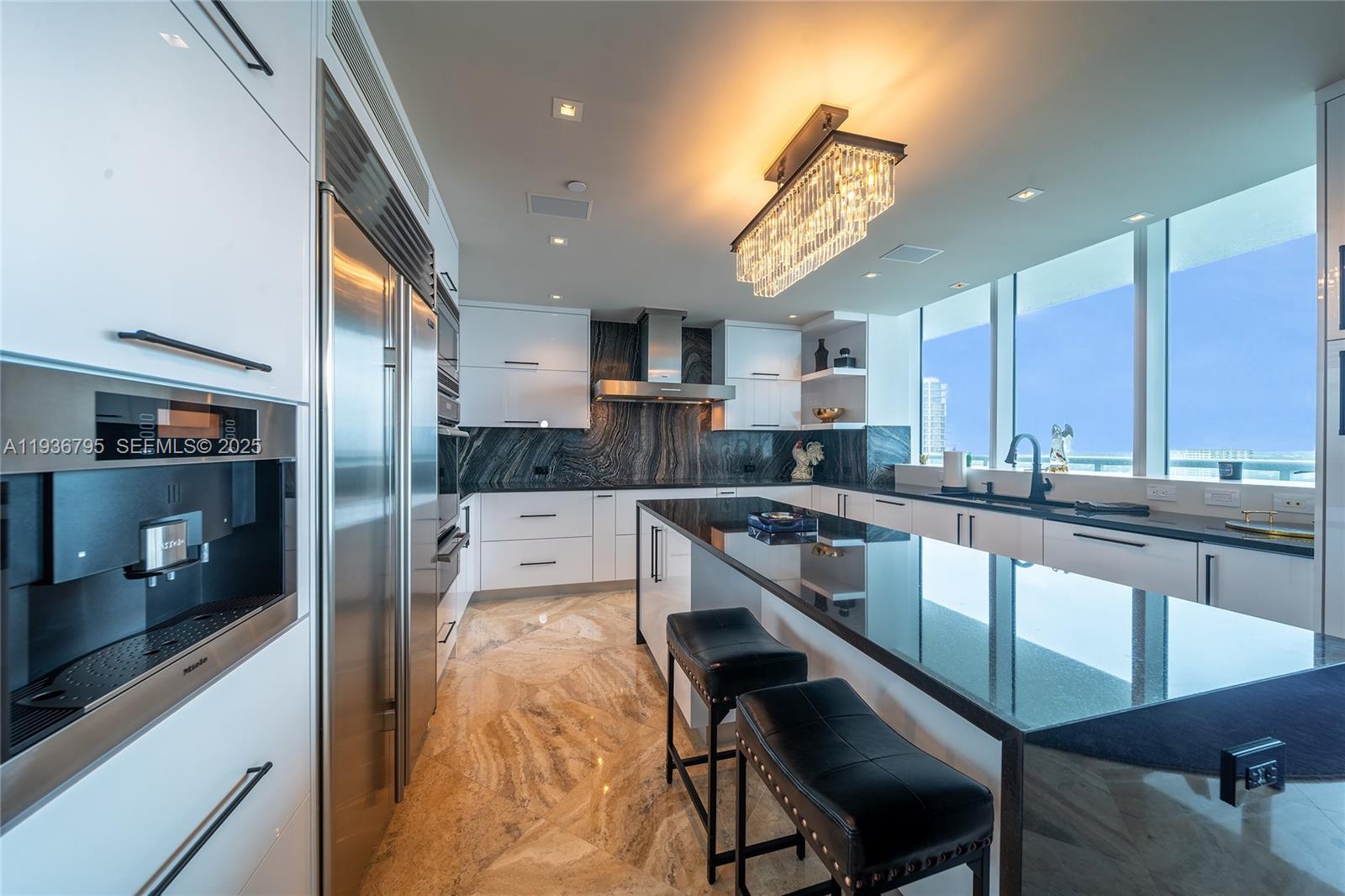 1 N Fort Lauderdale Beach Blvd Unit: 1906