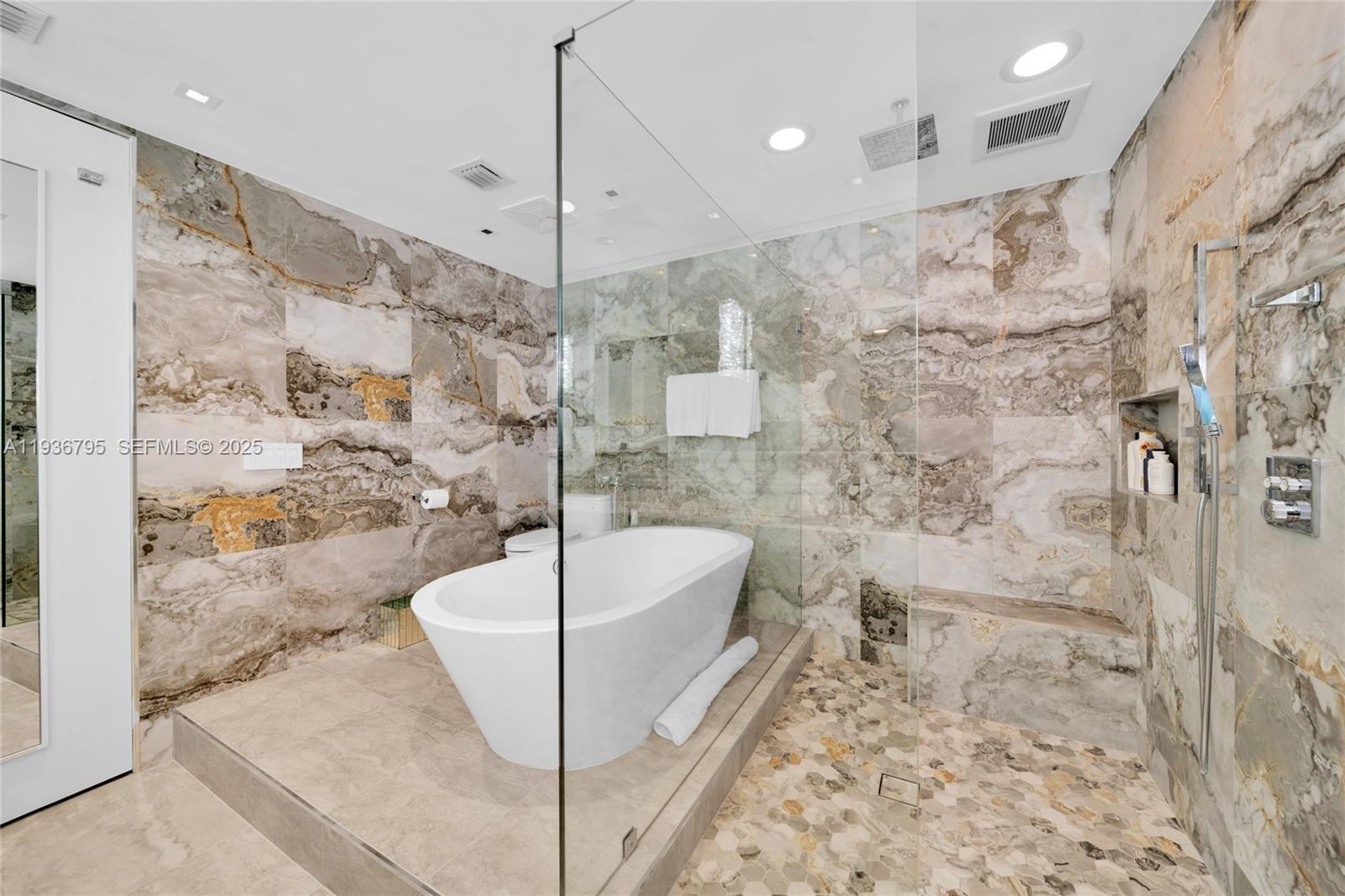 1 N Fort Lauderdale Beach Blvd Unit: 1906