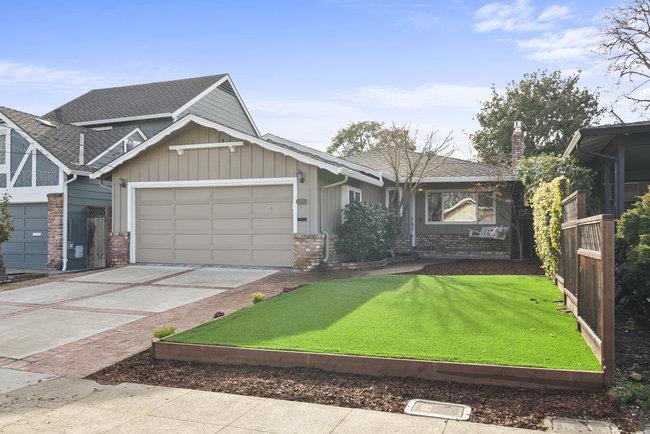 1552 Chestnut Street